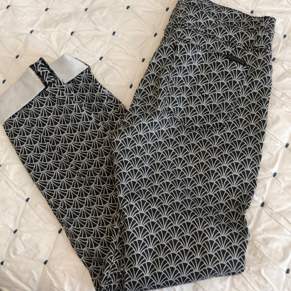 Hudson Scalloped Pattern Jeans - image 5